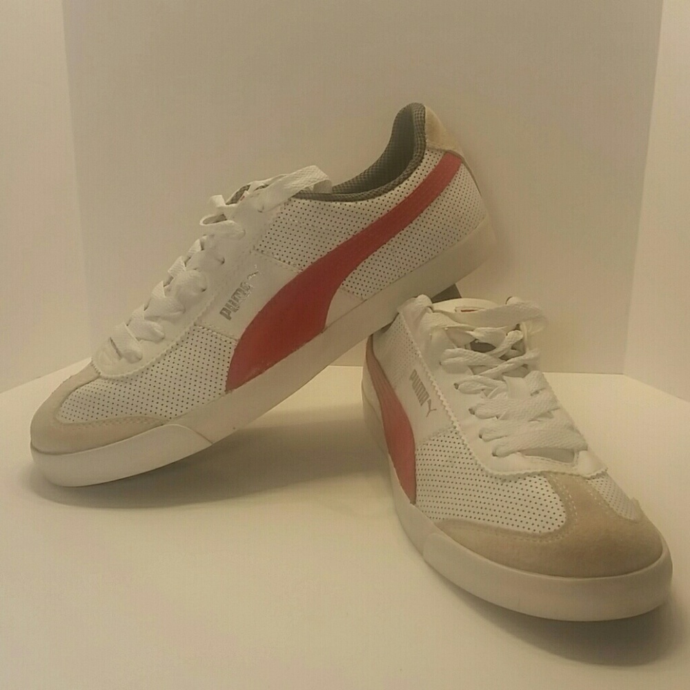 Puma Sneakers